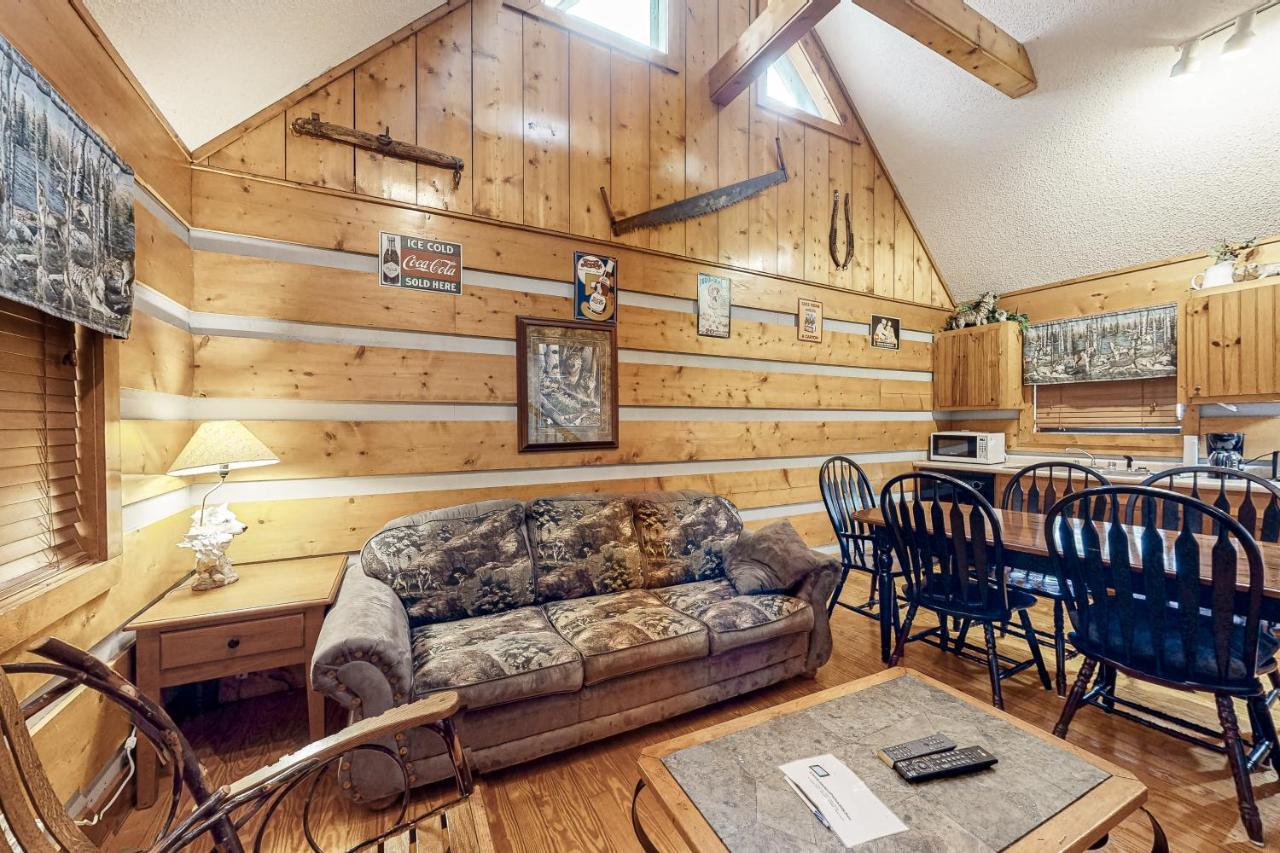 Holiday home Dances With Wolves Pigeon Forge